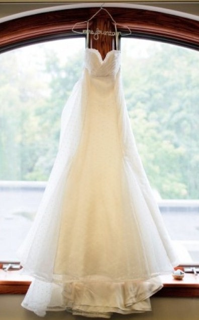 Used wedding dress